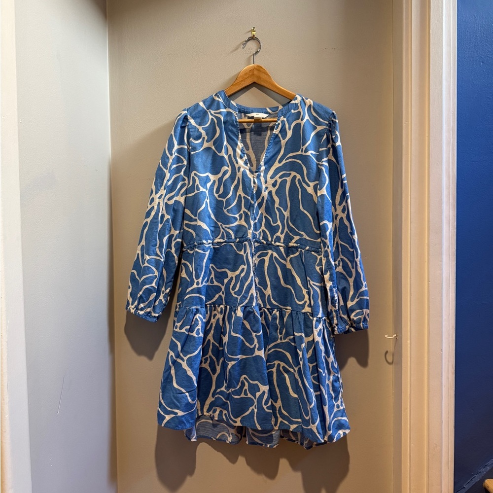 H&M Blue and White Long Sleeve Dress